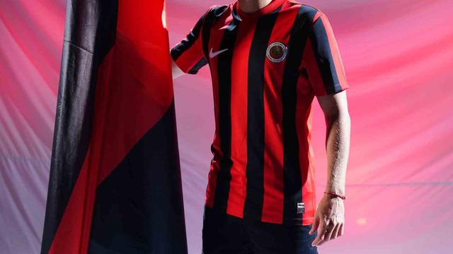 Gençlerbirliği Forma Sponsoru Bulma Sorunu ile Sıkıntıya Girdi