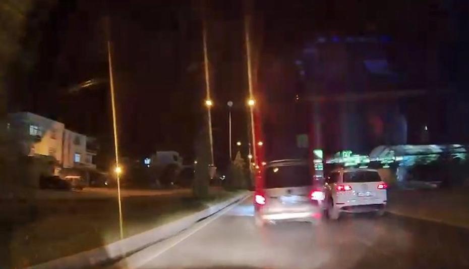 Elazığ'da Tehlikeli Şerit Değiştiren Sürücüye Ağır Trafik Cezası