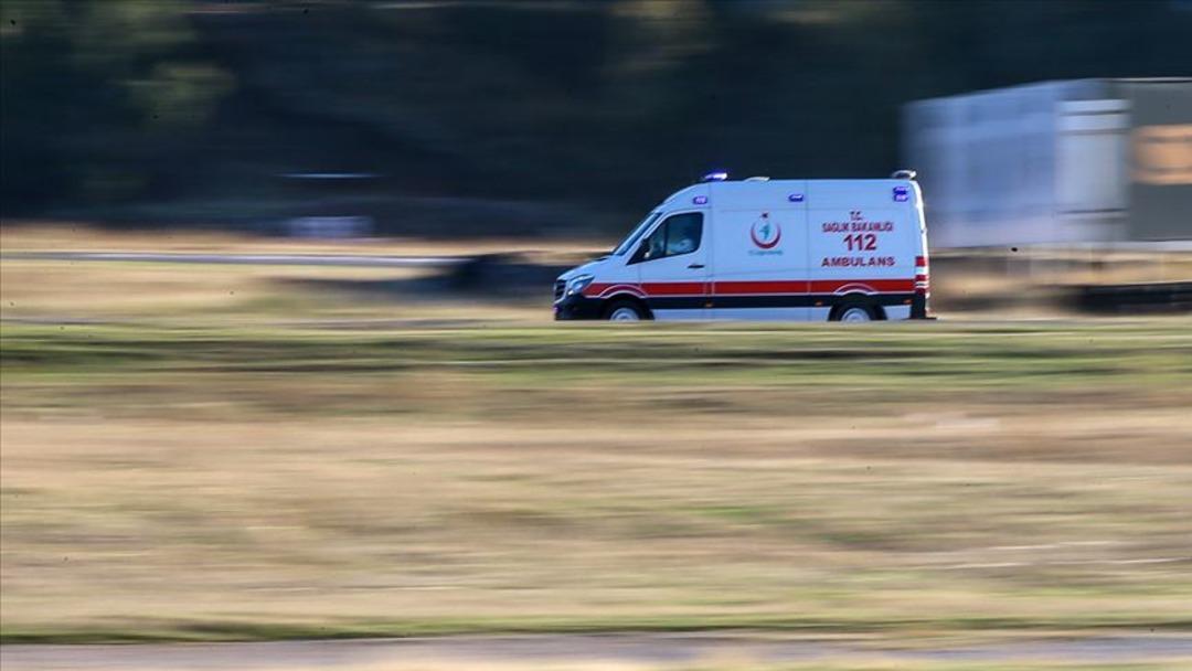 Hastaya ambulansa saldırı! Sağlık çalışanlarına vurdular ... 2