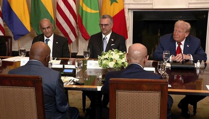 Trump’tan Liberya Cumhurbaşkanı’na skandal soru: “İngilizceyi nereden öğrendin?”