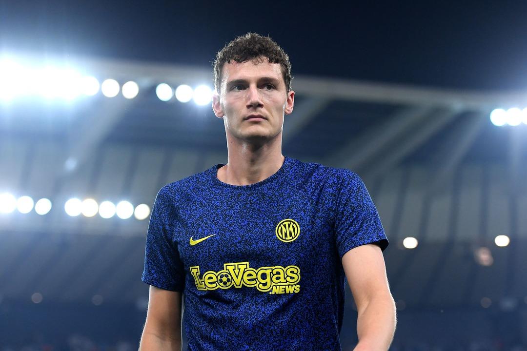 Galatasaray transferdeki hedefi genişletti! Fransız ulusal yıldızı Benjamin Pavard için harika adımlar atıldı ... 2