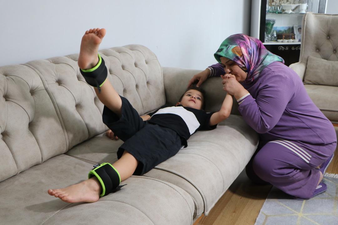 Gözyaşları aradı: Bu varyant için herhangi bir tedavi var mı? Literatüre bile dahil olmayan çok nadir hastalık ... 3