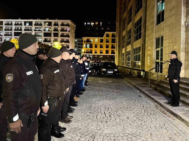 Edirne'de polis ve gece bekçilerinden şok asayiş denetimi 5